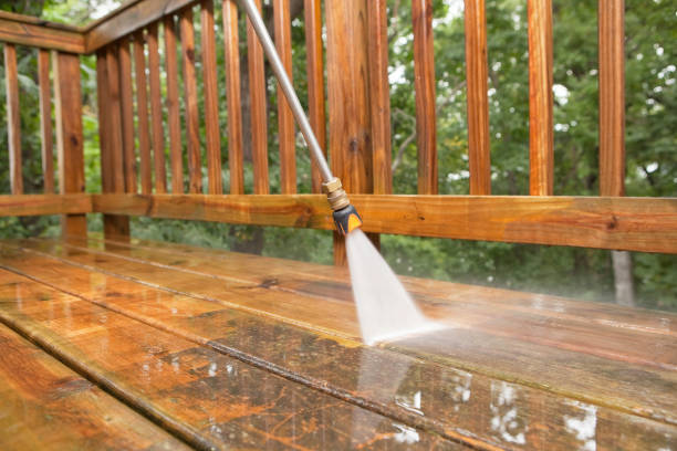 Best Pool Deck Cleaning in Leonia, NJ